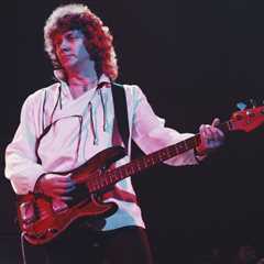 John Lodge, Longtime Moody Blues Bassist and Vocalist, Dies at 82