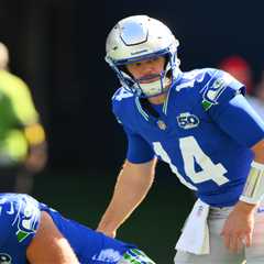 Beat the fantasy football bye weeks with these quarterback streamers
