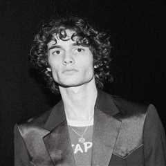 Sombr Replaces Himself at No. 1 on Hot Rock & Alternative Songs Chart