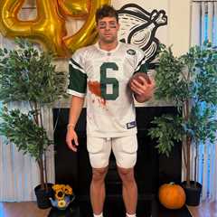 Comedian Benedict Polizzi mocks Mark Sanchez stabbing with Halloween costume