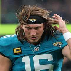 Why Jaguars QB Trevor Lawrence hasn’t lived up to the hype: ‘Doesn’t have that fire’