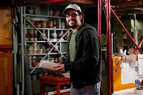 ‘Saturday Night Live’ Stream: How to Watch Bad Bunny and Doja Cat’s Season Finale Online Free