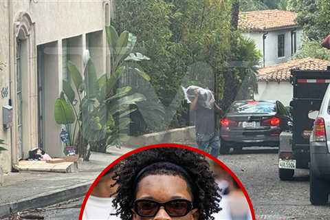 Crew at D4vd Hollywood Hills Rental House Throwing Out Bags, Boxes