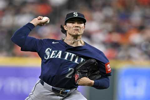 Mariners ace Bryan Woo off ALDS roster in massive injury blow
