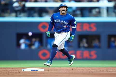 Scouting the Blue Jays: The longtime nemeses, turf battles and star arms trying to take down Yankees