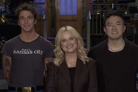 Amy Poehler & Bowen Yang Accuse Role Model of ‘Diva Behavior’ in ‘SNL’ Promos: ‘It’s Gonna Be One..