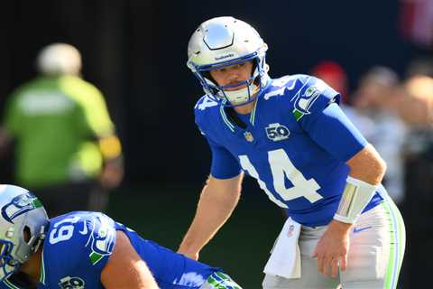 Beat the fantasy football bye weeks with these quarterback streamers