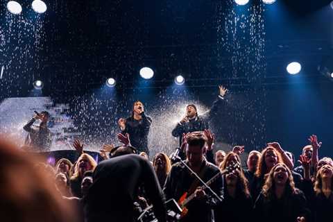 Forrest Frank, Brandon Lake, Jelly Roll, Leanna Crawford Win Big at 2025 GMA Dove Awards