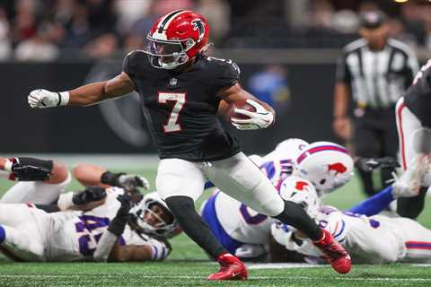 Bijan Robinson’s monstrous game, 81-yard touchdown powers Falcons over Bills in big upset