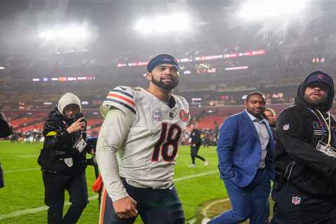 Caleb Williams couldn’t connect with Troy Aikman for routine ‘MNF’ production meeting