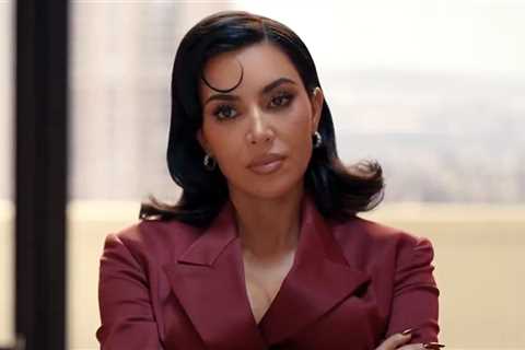 Kim Kardashian Hits Red Carpet for Ryan Murphy's 'All's Fair' Premiere