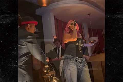 Bebe Rexha Gives Surprise Performance in L.A.