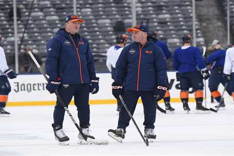 Islanders already shaking up staff by firing goalie coach — six games into season