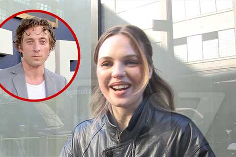 Odessa Young Gushes Over Jeremy Allen White's Singing in Springsteen Movie