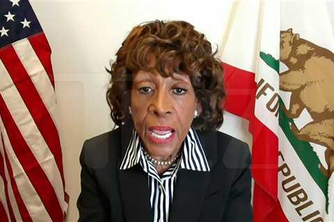 Maxine Waters Tells Harvey Levin to Spread 'Out With Their Asses' Movement