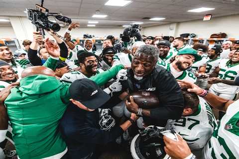 Aaron Glenn won’t have this Jets luxury coming off of first win