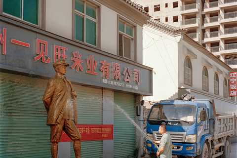 “the internal crusade” by Photographer Zexuan Zeng