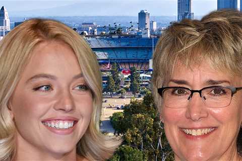 Sydney Sweeney, Christy Martin Catch Game 4 Of World Series Together