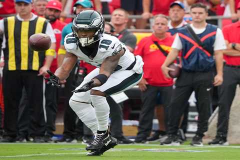 Jets acquire receiver John Metchie from Eagles in Michael Carter swap