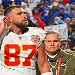 Travis Kelce chirps at Bills fans after injury scare in Chiefs loss