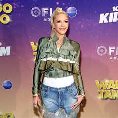 Gwen Stefani Gives Mrs. Claus A Round of Applause on Amazon Music Exclusive Holiday Song ‘Shake the ..