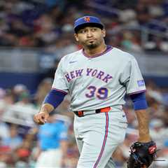 Mets extend qualifying offer to Edwin Diaz as big free agency decision looms