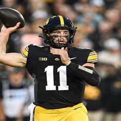 Oregon vs. Iowa prediction: Odds, picks, and best bet for Big Ten clash