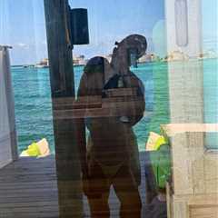 New tennis power couple seemingly revealed in blurry vacation photos