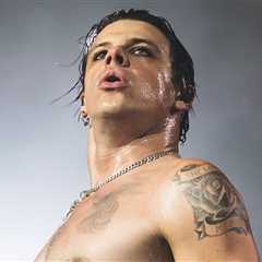 Yungblud Cancels Remaining Tour Dates After Health Concerns