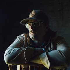 A New ‘Favorite Country Song’: HARDY Scores His Fifth Top 10 on Country Airplay Chart