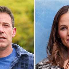 Here's Why Ben Affleck Reportedly Spent Thanksgiving With Jennifer Garner