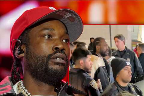 Meek Mill Detained by NYPD After Halloween, Video