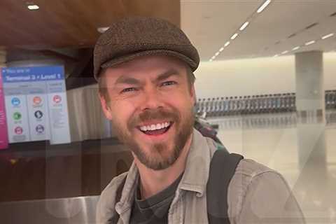 Derek Hough on Similarity Between 'DWTS' & 'TMZ' on 20-Year Anniversaries