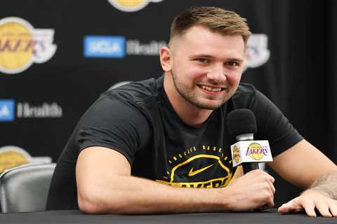 Luka Doncic raves about Mavericks fans when asked about Nico Harrison’s firing