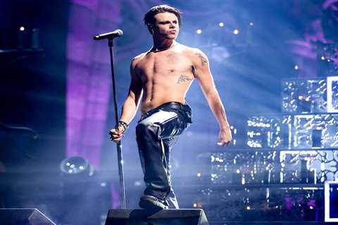 Yungblud Ordered by Doctor to Cancel Remaining 2025 Tour Dates: ‘My Heart Is Broken’