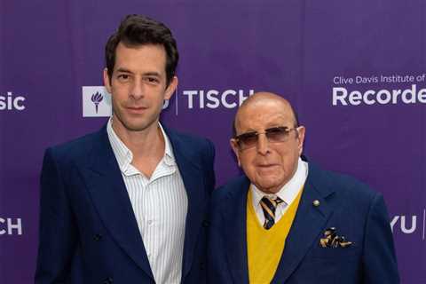 Clive Davis & Mark Ronson Treat NYU Students to Tales About Aretha Franklin, John Lennon & Amy..