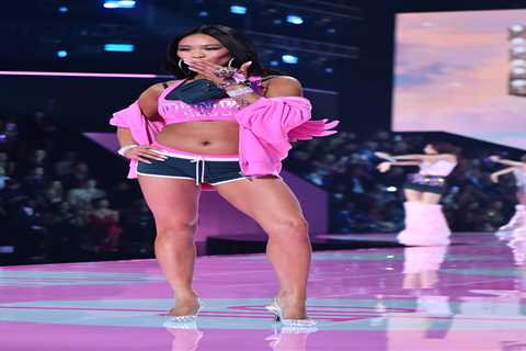 Suni Lee reveals the three most important things she looks for in a man