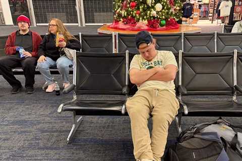 Thanksgiving Travel Fashion Seen at U.S. Airports