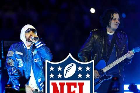 Eminem Makes Surprise Cameo During Jack White's Thanksgiving NFL Halftime Set