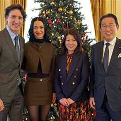 Katy Perry & Justin Trudeau Have Lunch With Japan's Former Prime Minister
