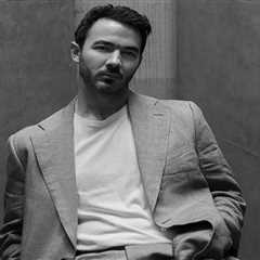 Kevin Jonas Joins Brothers Joe & Nick in Hitting Billboard Charts Solo