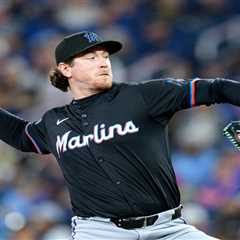 Mets sign Mike Baumann to add pitching depth