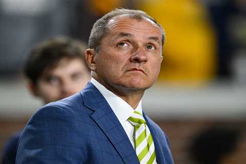 How ACC commissioner Jim Phillips responded to Notre Dame’s scathing CFP criticism