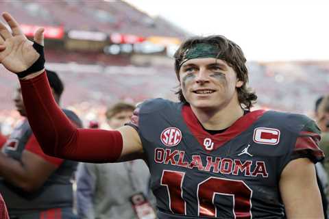 Oklahoma vs. Alabama prediction: Odds, picks, best bet for College Football Playoff Round 1