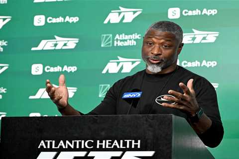 Aaron Glenn promises Jets fans there’s a plan to lead them out of darkness