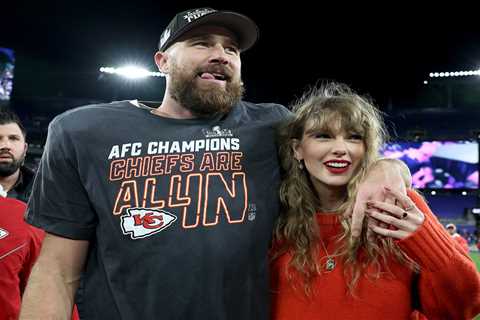 Travis Kelce Wrote Taylor Swift a Romantic Letter Before Eras Tour End: ‘Beginning of Me Meeting..