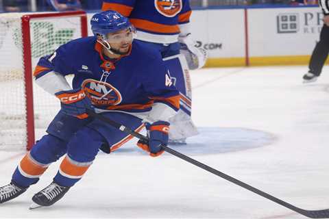 Marshall Warren finally has Islanders homecoming