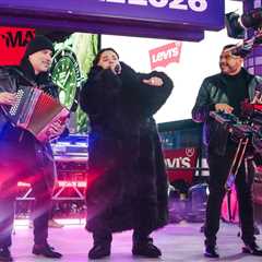 Xavi Rings the New Year in Times Square & More Uplifting Moments in Latin Music This Week
