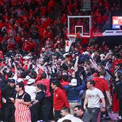 Unbeaten Nebraska actually wants fans to stop storming court