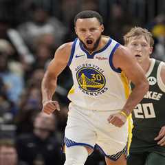theScore Bet bonus code NPNEWS: Bet $10, get $100 in bonus bets for Bucks vs. Warriors